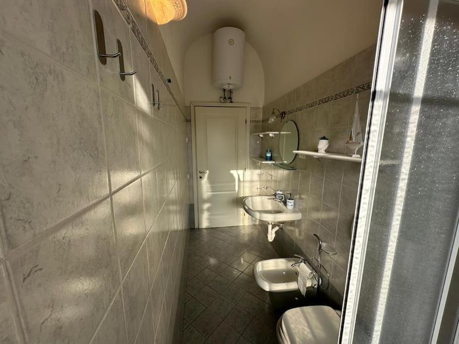 2 Passi Dal Mare Di Alassio Ampio Trilocale Exterior foto
