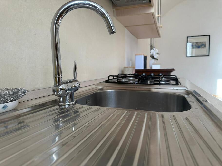 2 Passi Dal Mare Di Alassio Ampio Trilocale Exterior foto